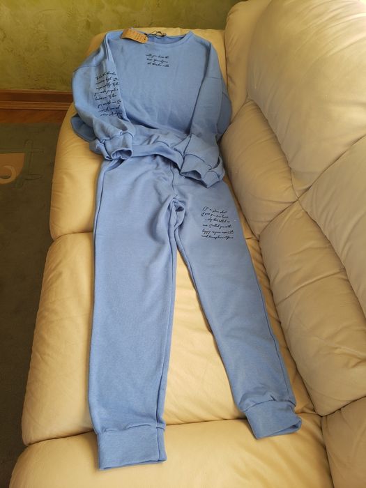 Продам  костюм для дома