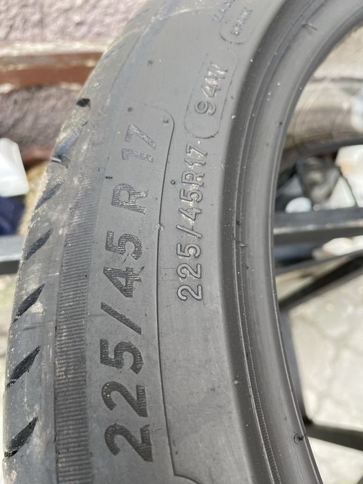 225/45/17 Sprzedam opone Michelin