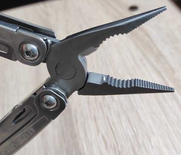Мультитул Leatherman Sidekick