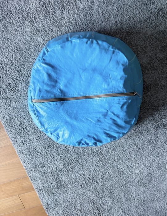 Pouf marroquino em couro natural