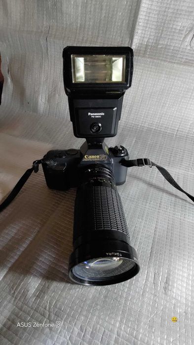 Maquina Fotográfica CANON T50