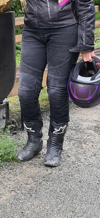 Jeansowe spodnie motocyklowe