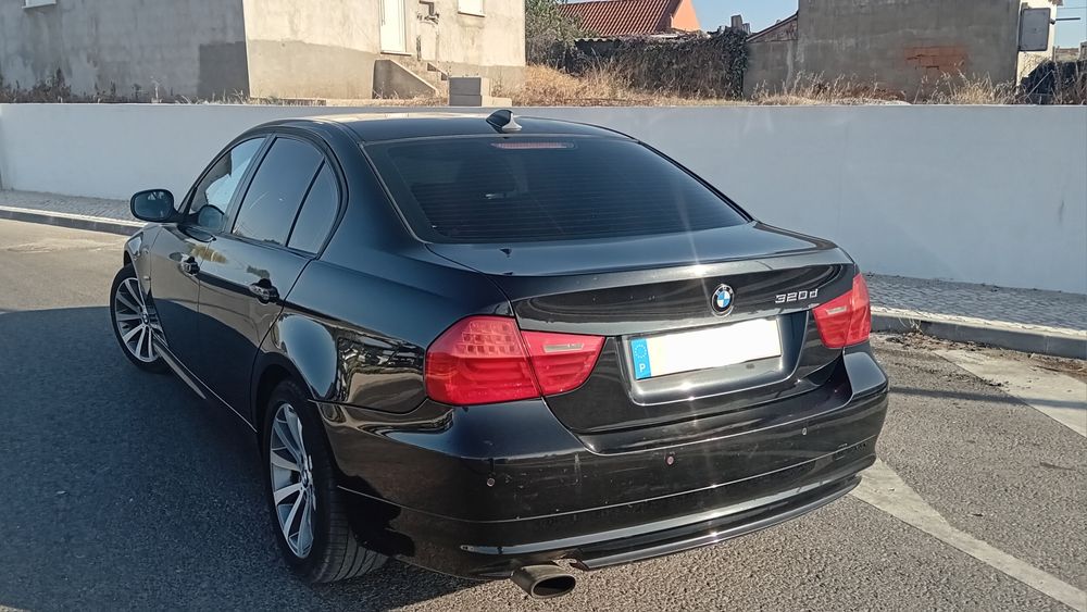 Bmw berlina 320D E90 177cavalos
