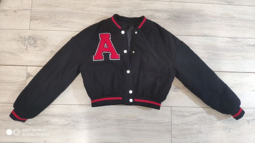 Бомбер куртка xs s