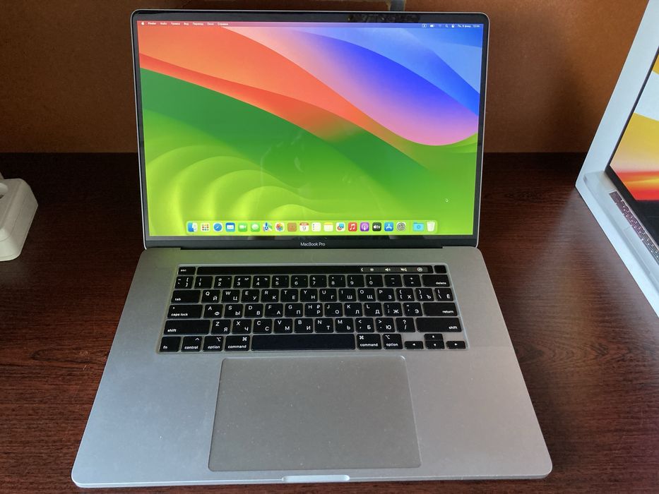 Macbook Pro "16 2019 | 16/512 | Intel Core i7 | Radeon Pro 5300M