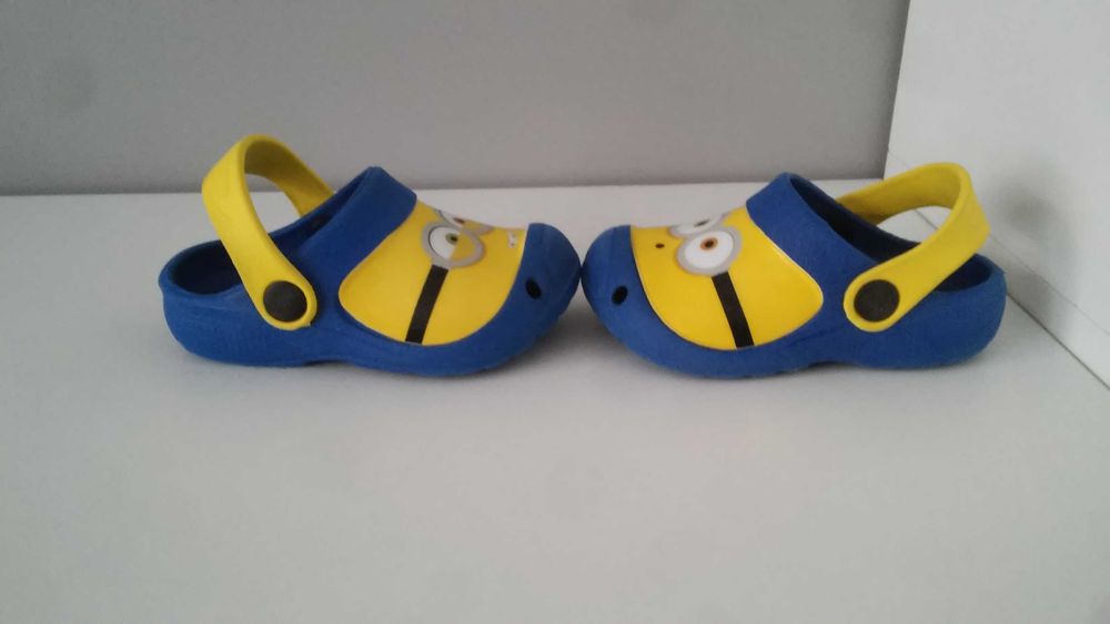 Klapki Kroksy crocs chodaki codzienne basen Minionki 24 DOKŁADNE FOTO