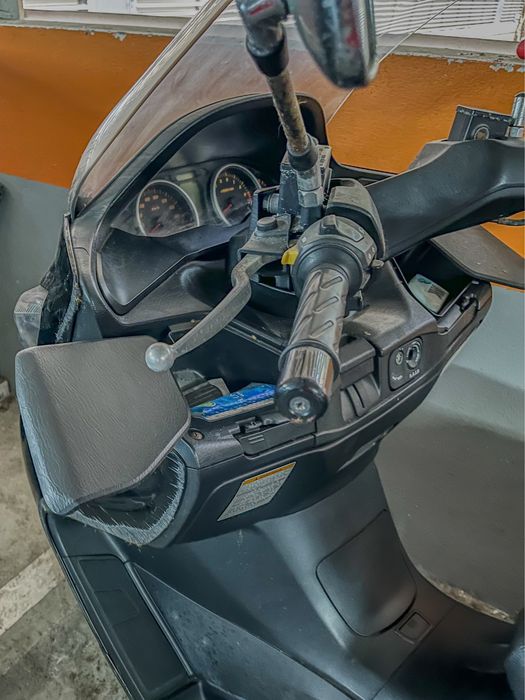 Suzuki Burgman 400