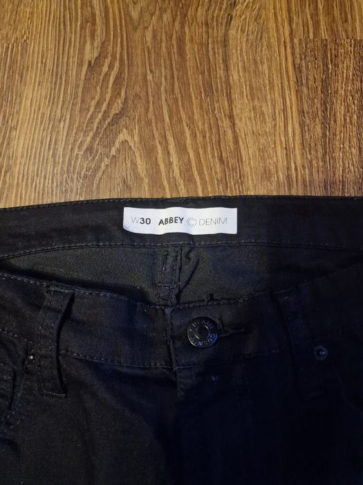 Lekkie jeansowe spodnie