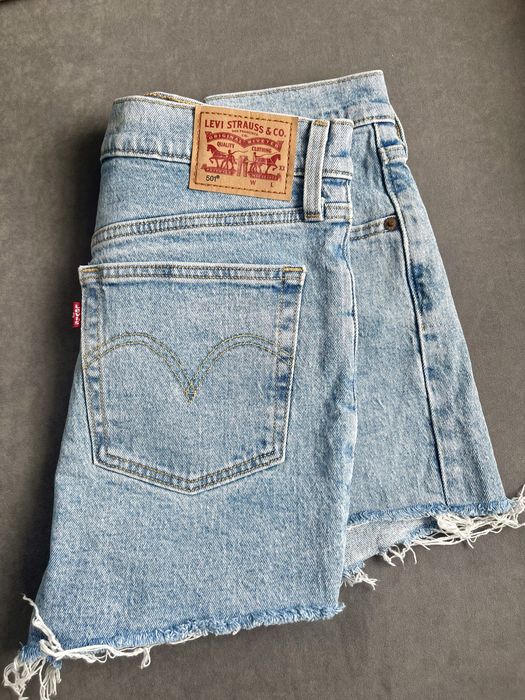 Жіночі шорти Levis W31