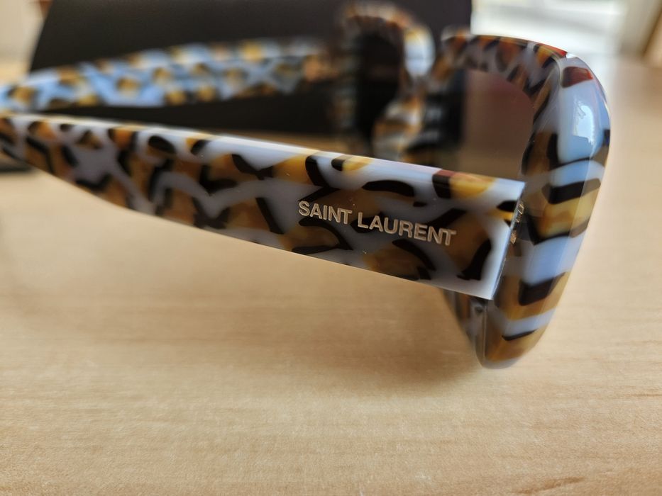 Okulary przeciwsłoneczne Saint Laurent panterka