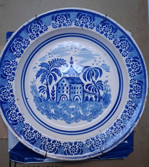 Prato em faiança com 34cm