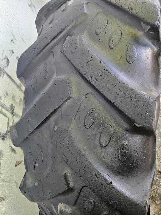 2 Koła rolnicze, uprawowe wąskie 14,9R28