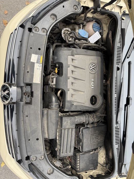 Volkswagen Touran 2.0 TDi