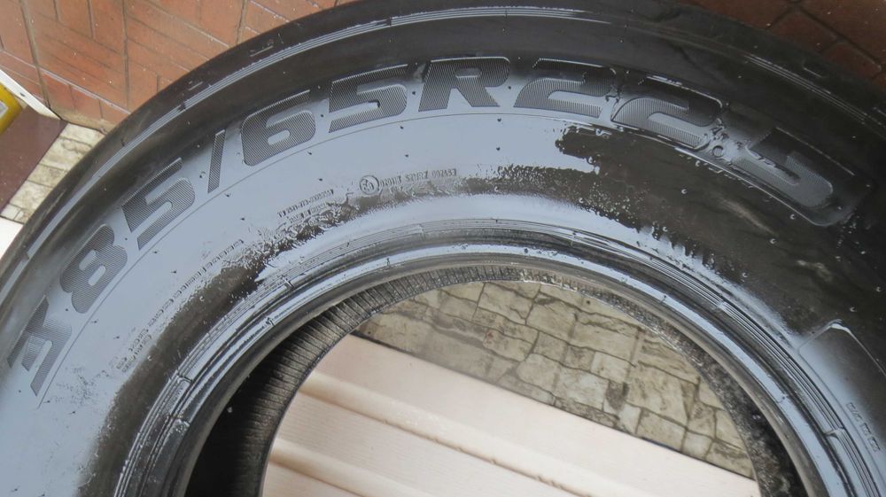 дитячий КАМА 385\65\22.5 б.у резина колесо