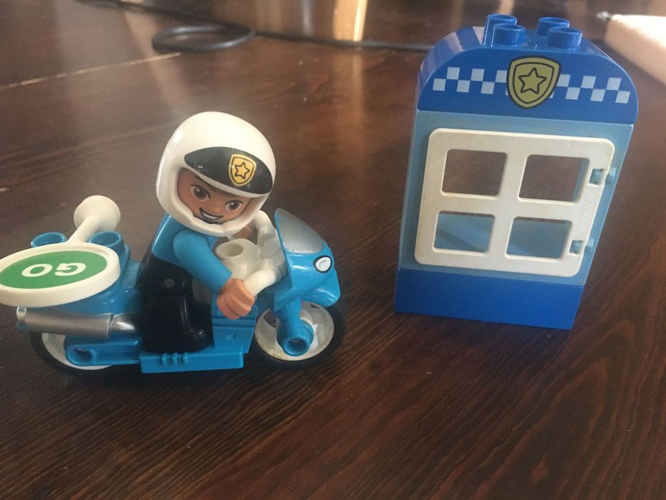 Lego Duplo policja motor oraz Lego Duplo autobus