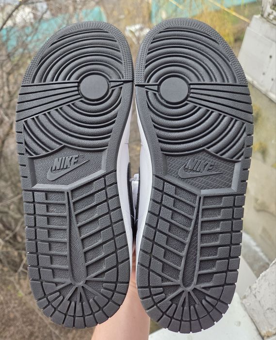 42.5р Air Jordan Air 1 чоловічі кросівки