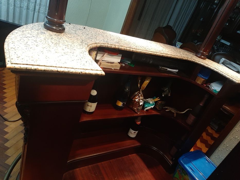 Movel Bar em cerejeira