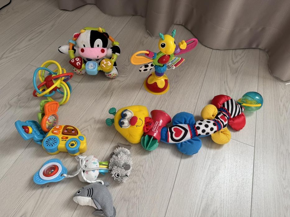 інтерактивні іграшки для маленьких