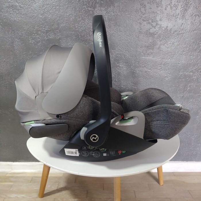 Cybex cloud T+ grey 360°