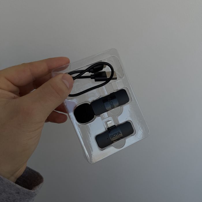 Професійний петличний мікрофон BOYA BY-V1 для  lightning iphone