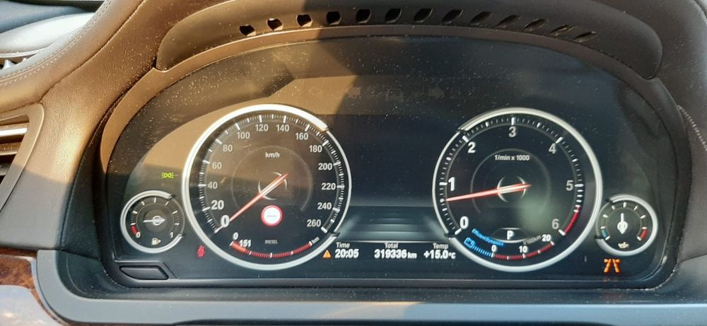 BMW 750D xDrive 2014r.