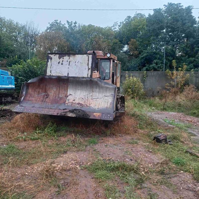 продам бульдозер т170
