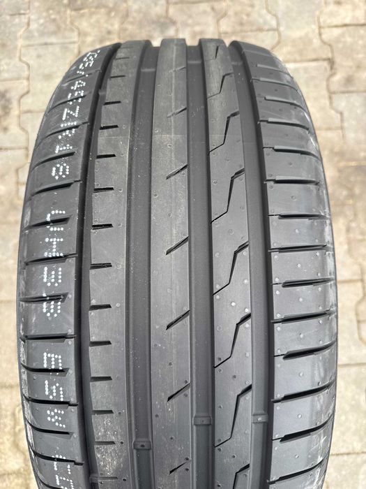 SKODA SUPERB III 3 koła letnie 235/45r18 ROADX Felgi PLATIN Germany NOWE