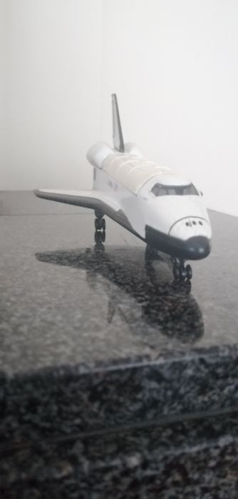 Space shuttle Discovery