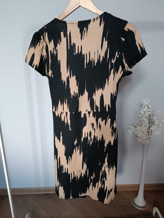 Sukienka rozm.40-NewLook