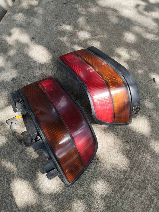 Продам задние фары