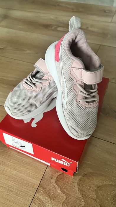 Buty dla dziewczynki Puma 23
