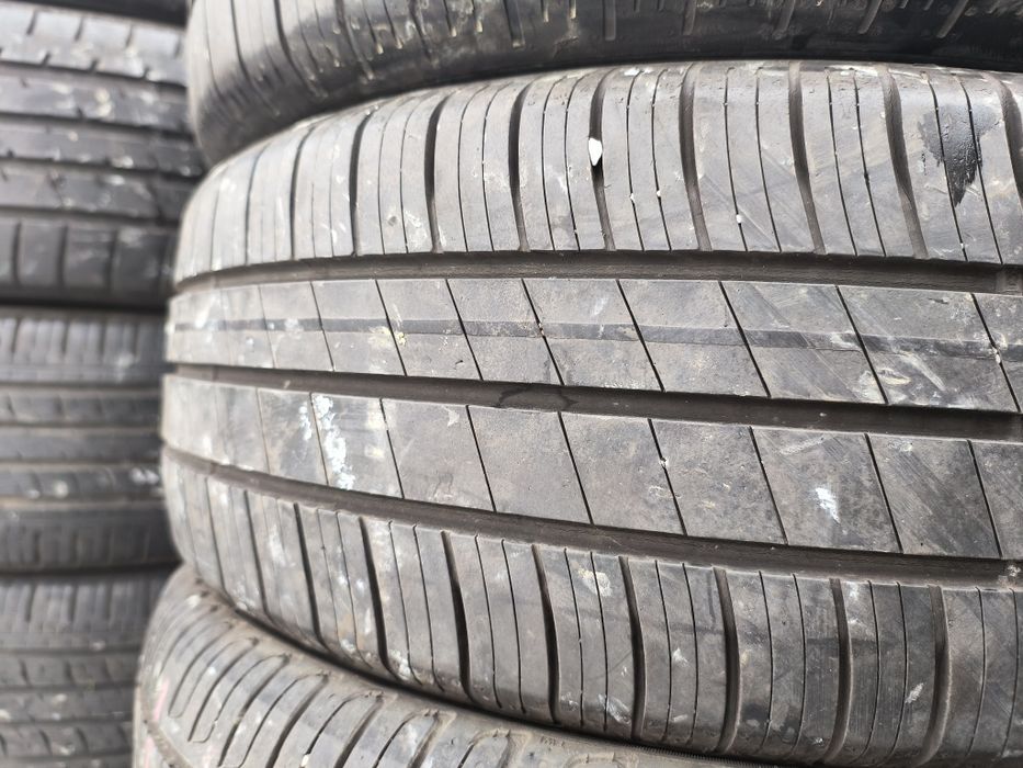 205/55R17 Good year Efficient