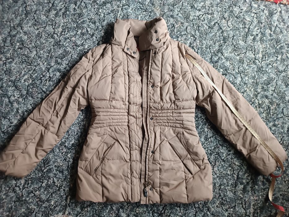 Жіночій верхній одяг