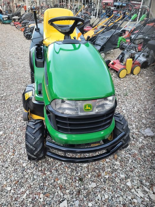 Traktorek kosiarka John deere X 130R V-Twin 18 ps pompa hydro  b.dobry stan