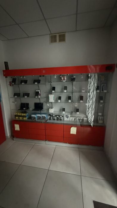 Вітрини для магазину, торгові вітрини, торгове обладнання, вітрина