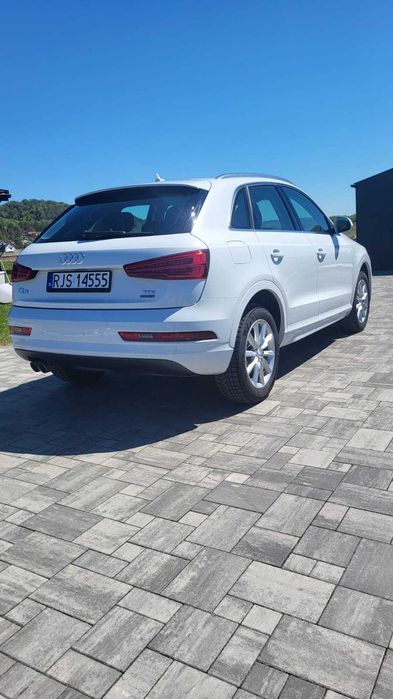 Piękne, białe Audi Q3 quattro automat