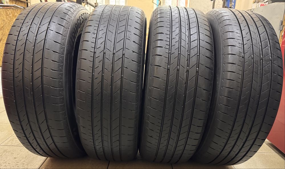 225.60.R18 Bridgestone (лето) 2021г