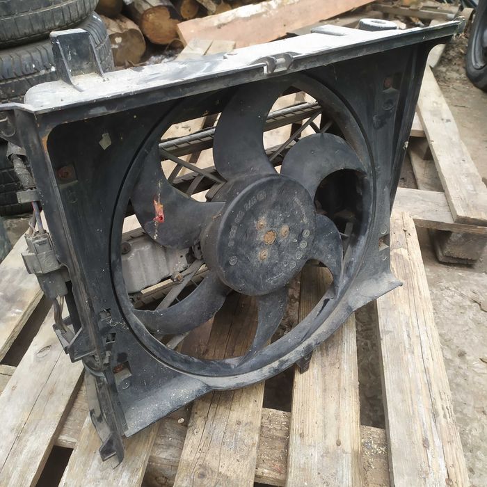 Вентилятор радіатора BMW E46