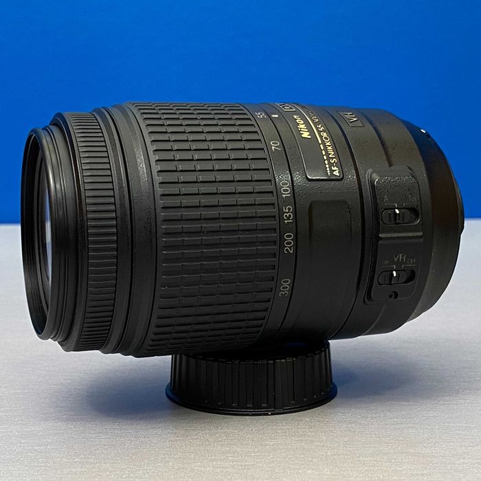 Nikon AF-S 55-300mm f/4.5-5.6G ED DX VR
