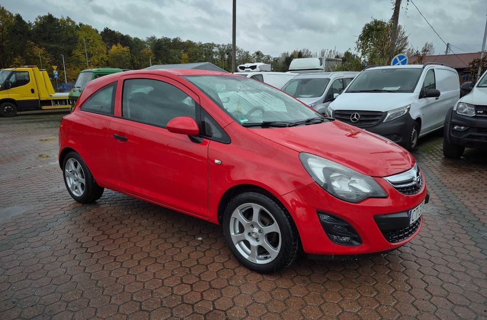 Opel Corsa 1,2 klima 2xkoła