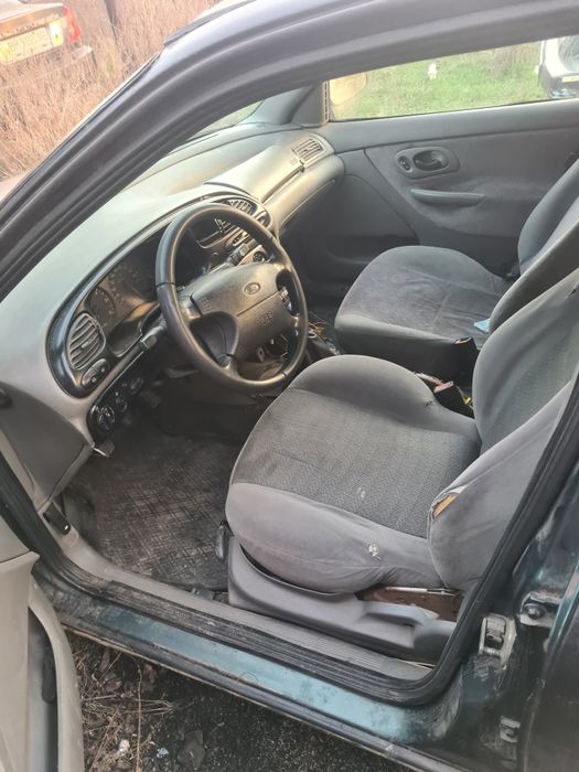 Ford mondeo mk 1.8td запчастини двигун