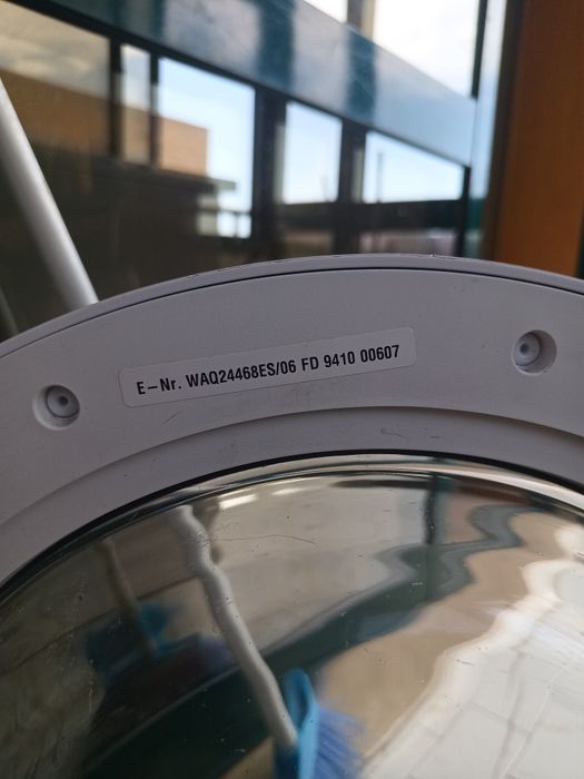Máquina de lavar Roupa Bosch Avantixx 8  WAQ20368EE com avaria