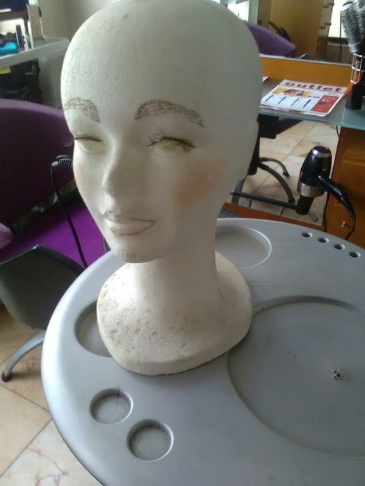 Busto de perucas