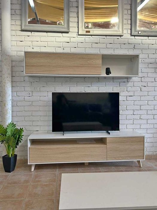 Novo conjunto de sala de estar - oferta especial