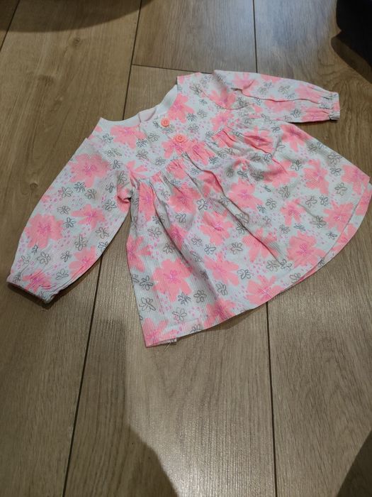 Sukieneczka niemowleca