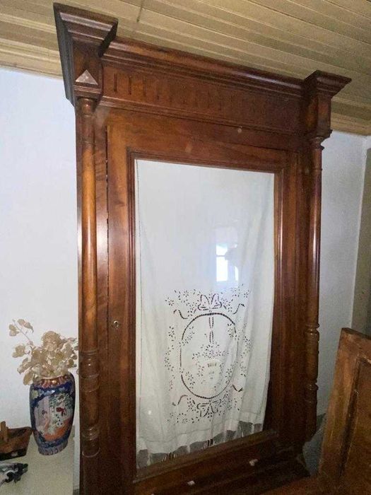 MÓVEL Vitrine antigo