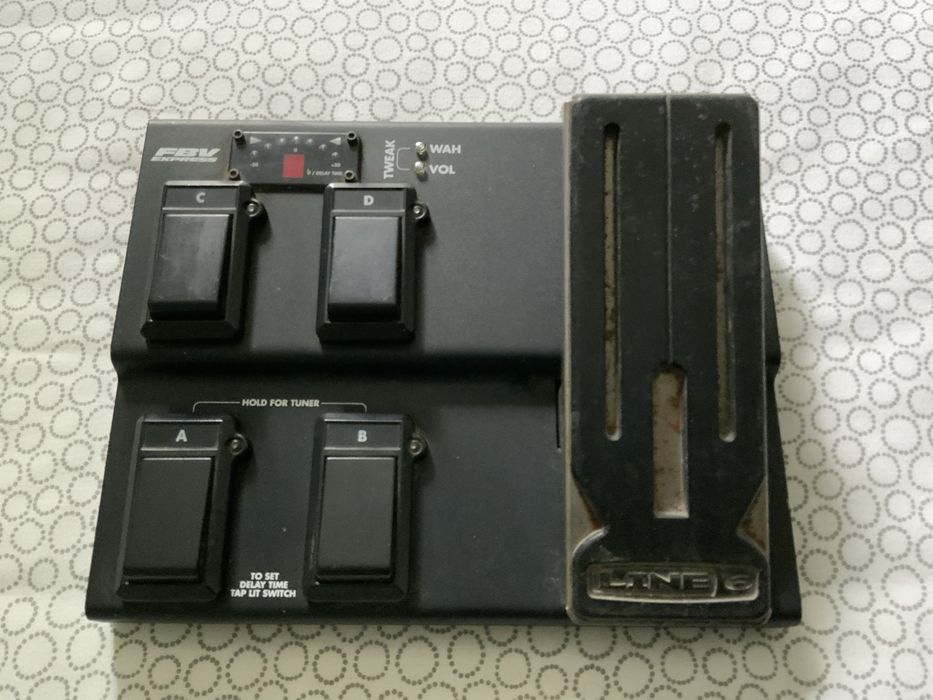 Pedal de efeitos de guitarra Line 6 FBV