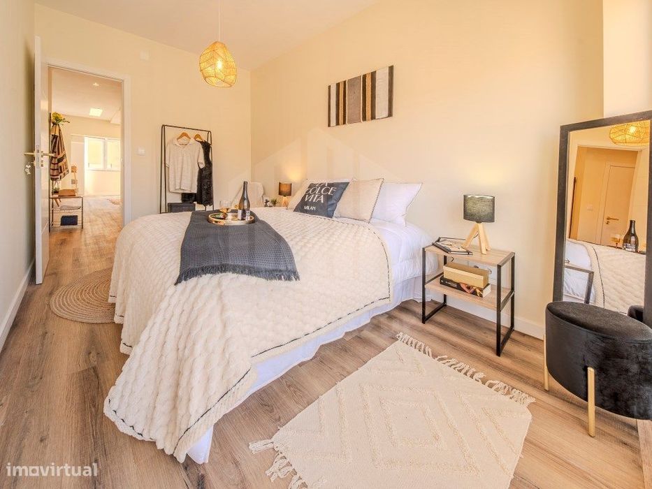 Apartamento T2 à venda no Alto do Seixalinho — Alto Do Seixalinho, Santo André E Verderena, Setúbal