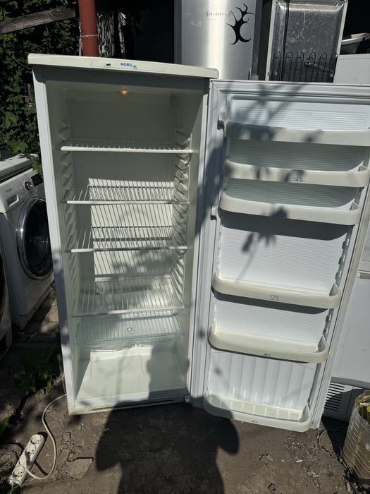 Продам холодильник в гарному стані