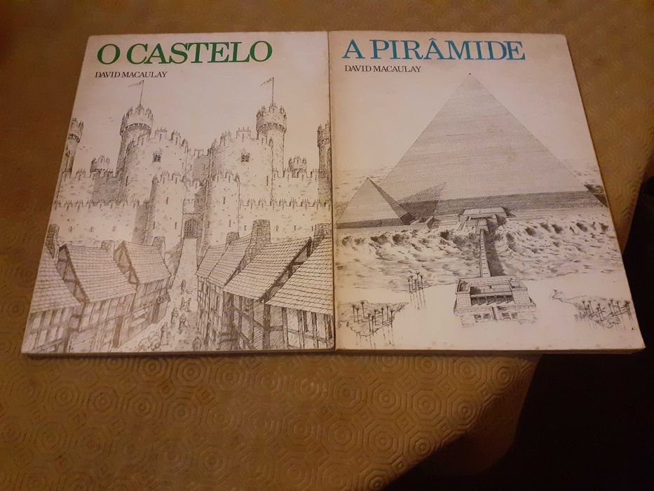 Conjunto 2 livros a Pirâmide e o Castelo - David Macaulay